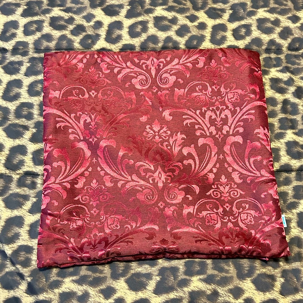Set of 4 Burgundy Damask Pillow Covers